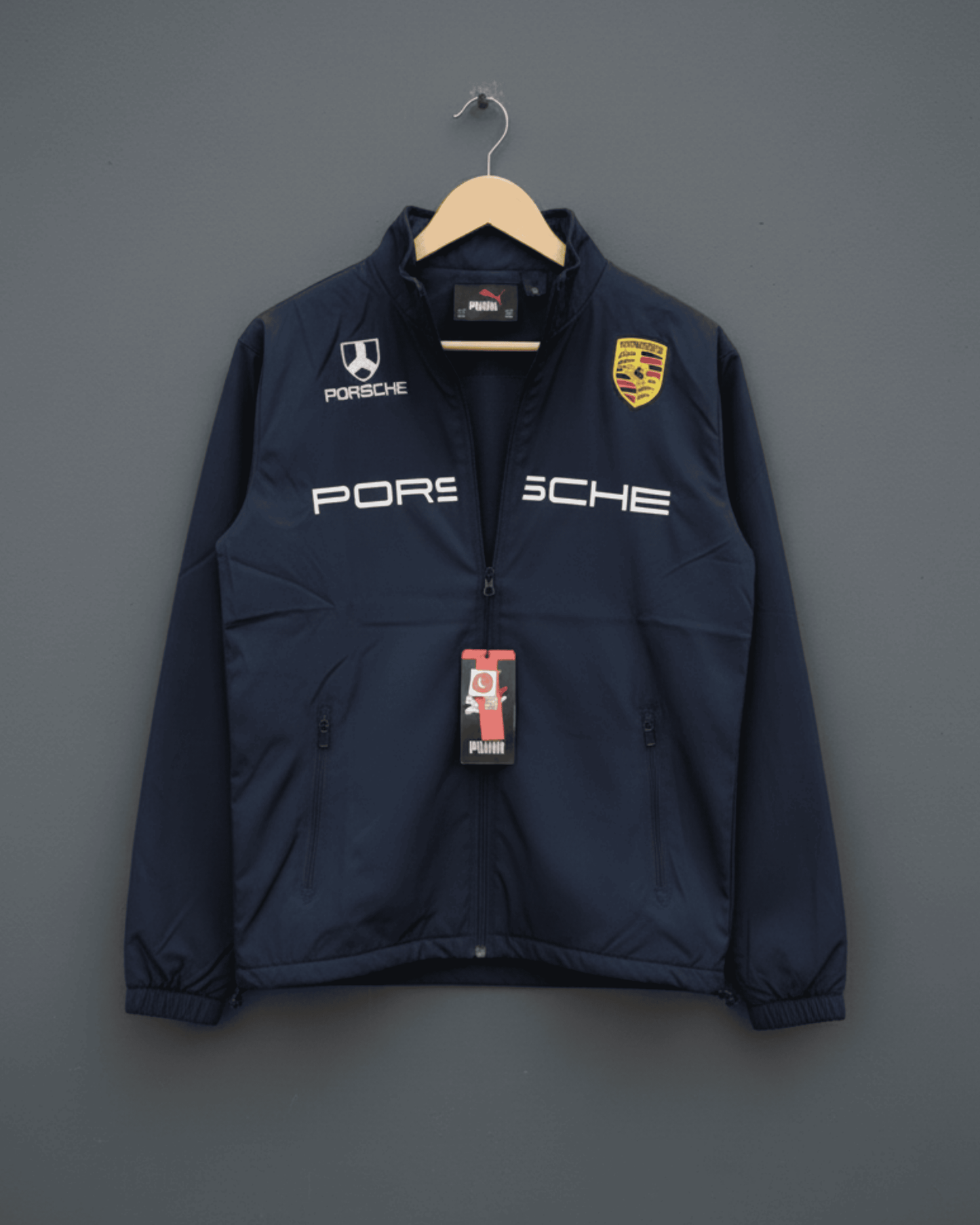 ..PUMA x PORSCHE Windcheater