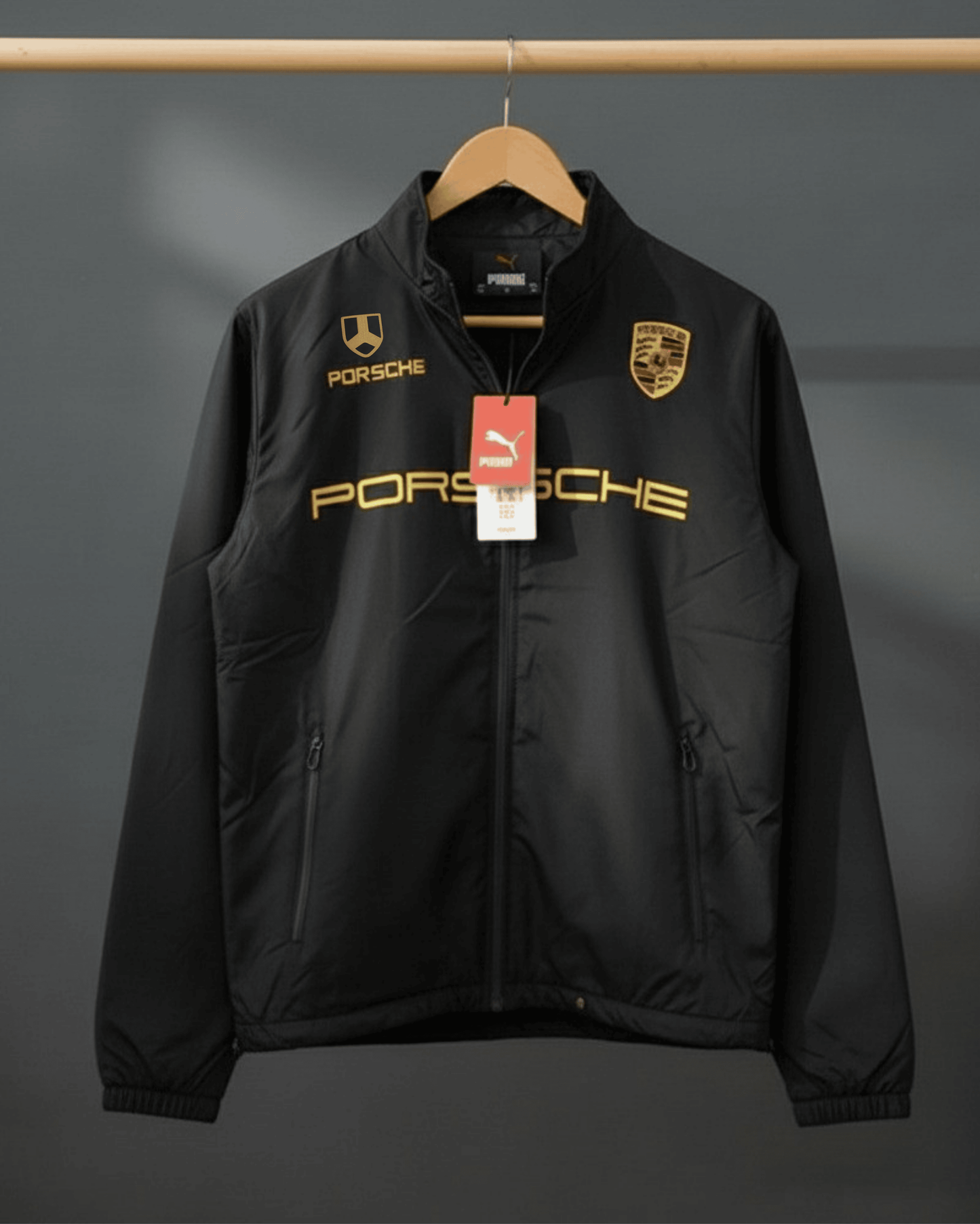 ..PUMA x PORSCHE Windcheater